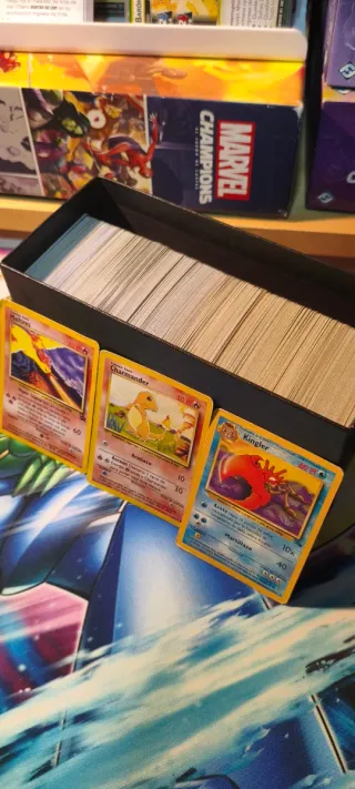 Caja +600 Cartas Pokémon