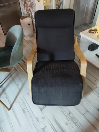 Sillón balancín tela y madera