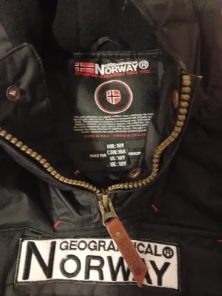 Chaqueta Geographical Norway Negra talla 10 niño..