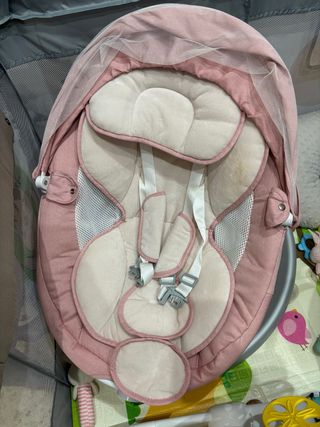 Hamaca para bebé rosa con mosquitera