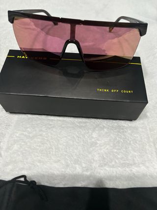 Gafas de Sol Hawkers Negras y Rosas