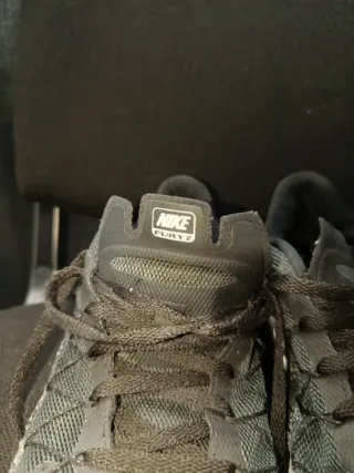 Zapatillas Nike Negras y Blancas