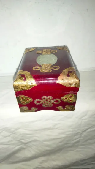 Antiguo joyero oriental madera bronce raso