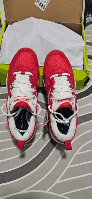 Zapatillas Munich Atomic Talla 43 Rojas