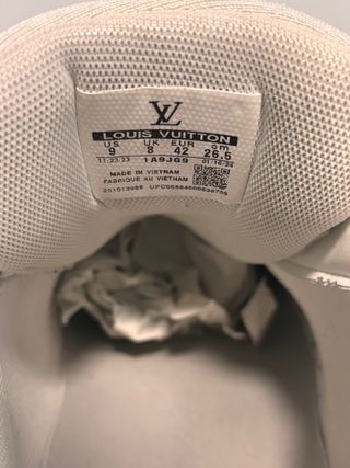 Zapatillas Louis Vuitton Negras y Blancas