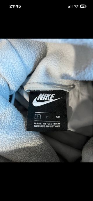 Chaqueta cortavientos Nike Negra y Gris