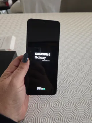 Samsung Galaxy Z Flip5 256GB