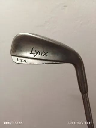 Palos de golf Lyxn 5€ unidad