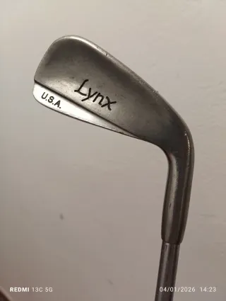 Palos de golf Lyxn 5€ unidad