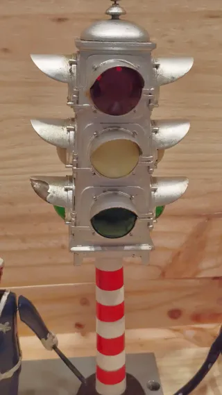 Semaforo polizia per modellini ferroviari