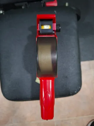 Máquina etiquetadora APLI