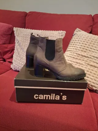 Botines Camila's grises talla 37