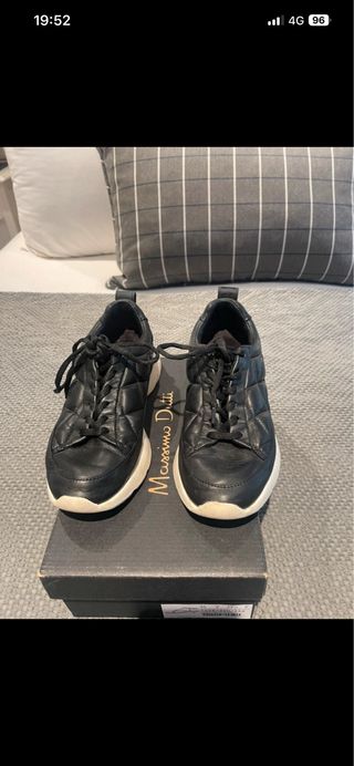 Zapatillas Massimo Dutti negras