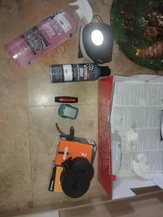 Material variado para mantenimiento bicicleta