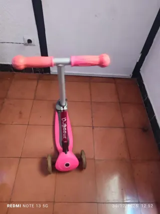 Patinete 3 Ruedas Niña Rosa