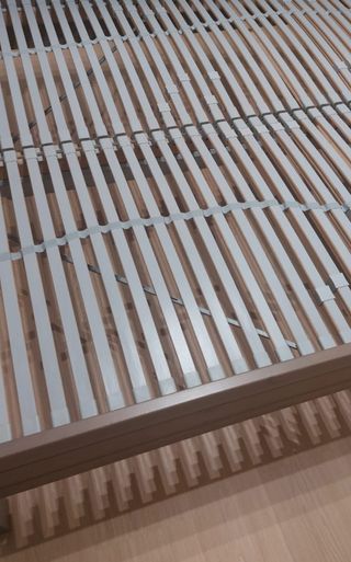 Cama Ikea Hemnes con cabecero y colchón