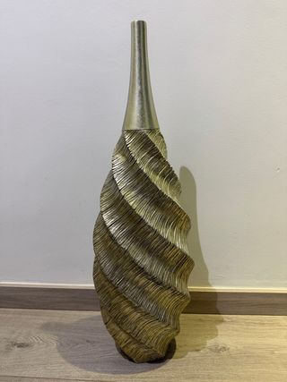 Jarrón Alto Decorativo Espiral Plateado 70cm Alto