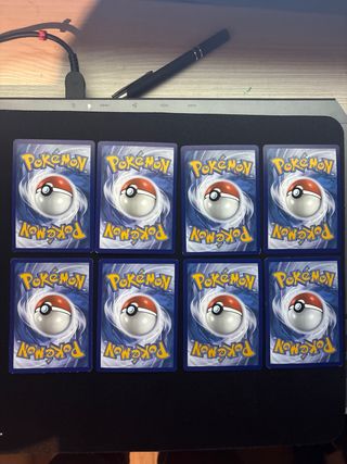 Cartas Pokémon Holo y Reverse Holo