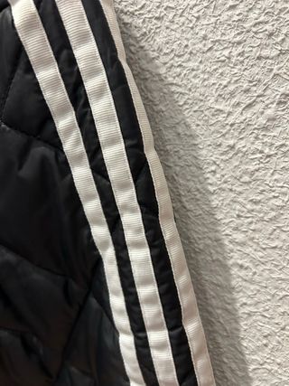 Chaqueta Bomber Adidas Acolchada Negra