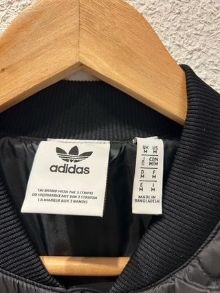 Chaqueta Bomber Adidas Acolchada Negra