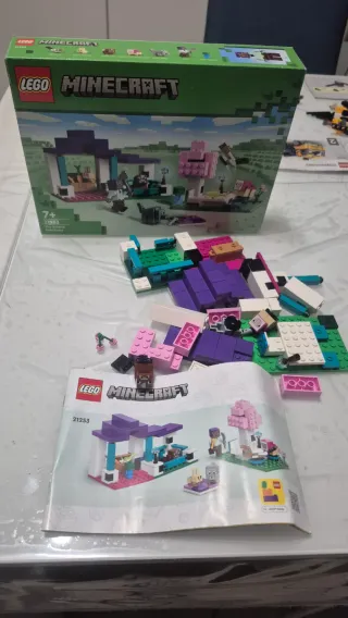 LEGO Minecraft 21253 L'Animale