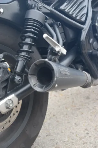 Honda Rebel 500 Customizada 2021.