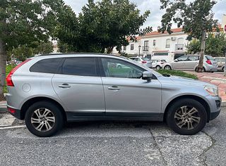 Volvo XC60 2.4d Drive Summum 175 CV