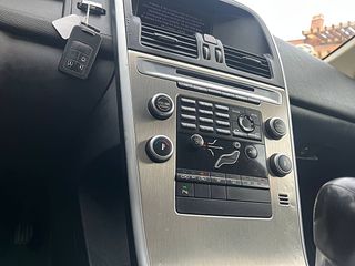 Volvo XC60 2.4d Drive Summum 175 CV