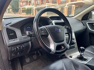 Volvo XC60 2.4d Drive Summum 175 CV