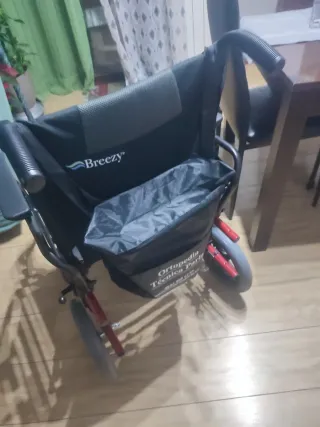 Silla de ruedas nueva