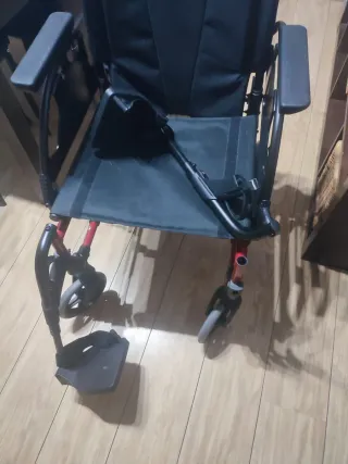 Silla de ruedas nueva