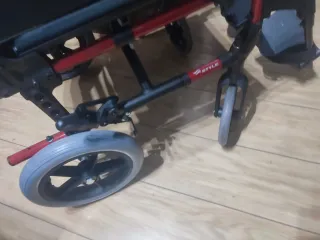 Silla de ruedas nueva
