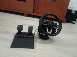 Volante simulatore auto con pedali