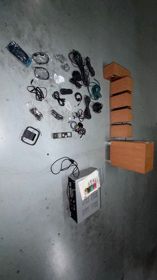 Home Cinema JBL + Onkyo 5.1 – Muy cuidado