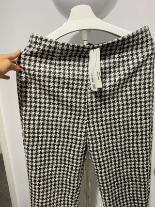 Pantalones Leggins Zara. Sin estrenar