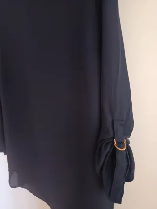 Blusa azul marino Primark manga larga