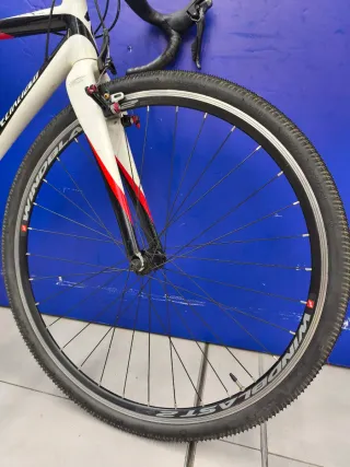 Specialized Crux Comp Gravel Bike