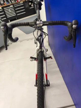 Specialized Crux Comp Gravel Bike