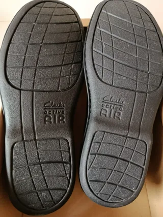 Zapatos Clarks Sentry Slip Negro Talla 43