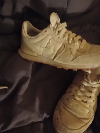 Nike Bambas Beige/Marrón
