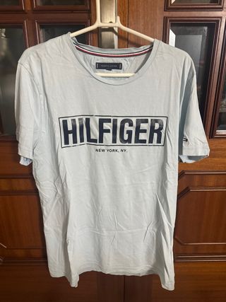 Camiseta Tommy Hilfiger Azul Claro