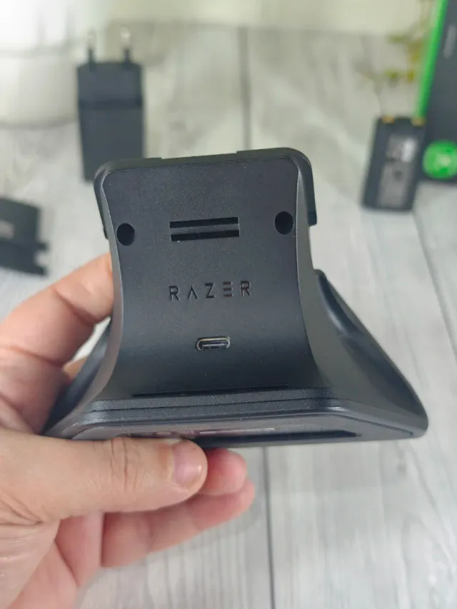 Cargador Razer para Mandos XBOX Serie X/S