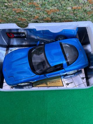 Chevrolet Corvette (1997) – Bburago – Escala 1:18