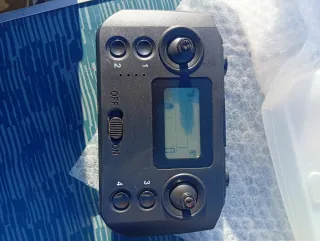 Barco cebador con GPS