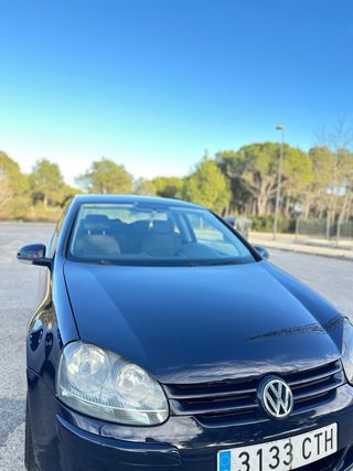 Volkswagen Golf 2004