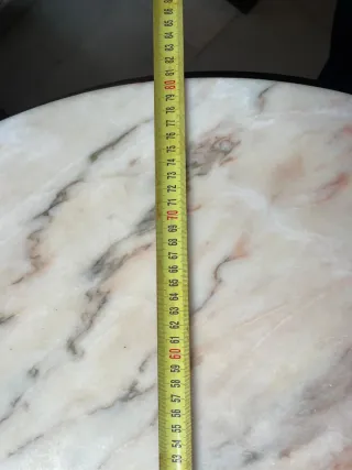 Mesa de salón con mármol italiano