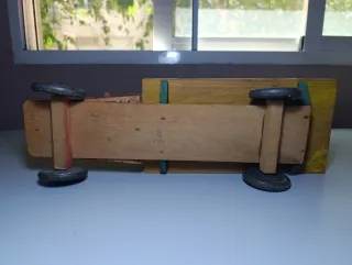 Camión de Juguete JUP de madera