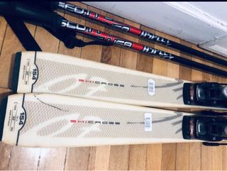 Diez euros un esquí y regalo el otro