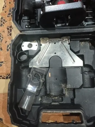 Fresadora para madera con accesorios