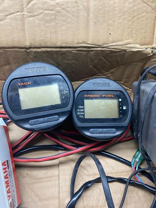 Kit Mando Yamaha y Relojería Náutica